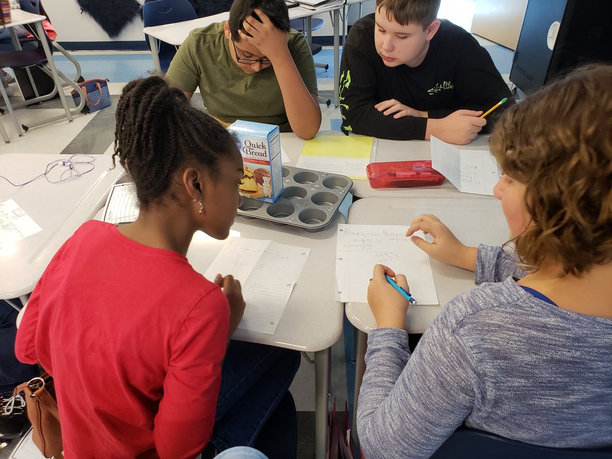 williamsgtms's tweet image. Tackling real-world practical problems! How many muffins can I make with a list of ingredients and a muffin pan?🤔 How many cups of pig food should I leave the pet sitter while I&apos;m on vacation for a week? 🐷🐖 How much am I spending on my dogs each time I give them a treat?🐕🐶