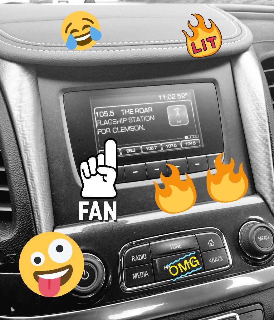 mybluehumor's tweet image. The Press Box today on @1055TheROAR 📻 is straight up Crazy!!! 
#TextLine #Twitter 
#FiredUp
@BradSenkiw @benmilstead