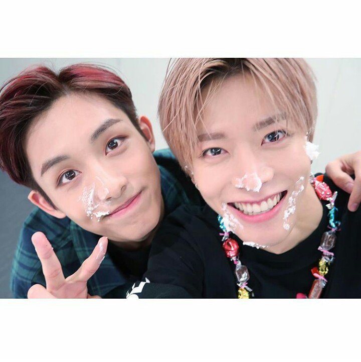 mmsuperb's tweet photo. สุขสันต์วันเกิดคุณยูตะ ขอให้คุณพบเจอแต่เรื่องราวดีๆ เหมือนที่คุณมอบมันให้กับเรา ฉันคงไม่ต้องขอให้คุณมีความสุข เพราะความสุข อยู่ข้างคุณเสมอ❤ // เรือฉันจะไม่มีวันจม! ดูไว้ซะ!แทอิลก็ทำไม่ได้ มาร์คเหรออย่าหวัง😝 // ดีใจแทนพี่ยูตะจนร้องไห้แล้วเนี้ย😂 #HAPPYYUTADAY #NCT #YUWIN https://t.co/QAwhWRFcWk