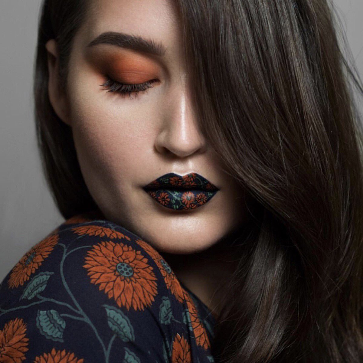 2nd Street Beauty (@2ndstbeauty) on Twitter photo We’re smitten by stunning seasonal looks like these from the incredibly talented <a href="/girlgreybeauty/">Andrea Reed</a> on Instagram. Swoon. #lipcolor #makeup #cosmetics #mua #wakeupandmakeup #beautycommunity #beautyboutique #lipstick #lipart #colors #texture #twinning #makeupartist We’re smitten by stunning seasonal looks like these from the incredibly talented <a href="/girlgreybeauty/">Andrea Reed</a> on Instagram. Swoon. #lipcolor #makeup #cosmetics #mua #wakeupandmakeup #beautycommunity #beautyboutique #lipstick #lipart #colors #texture #twinning #makeupartist
