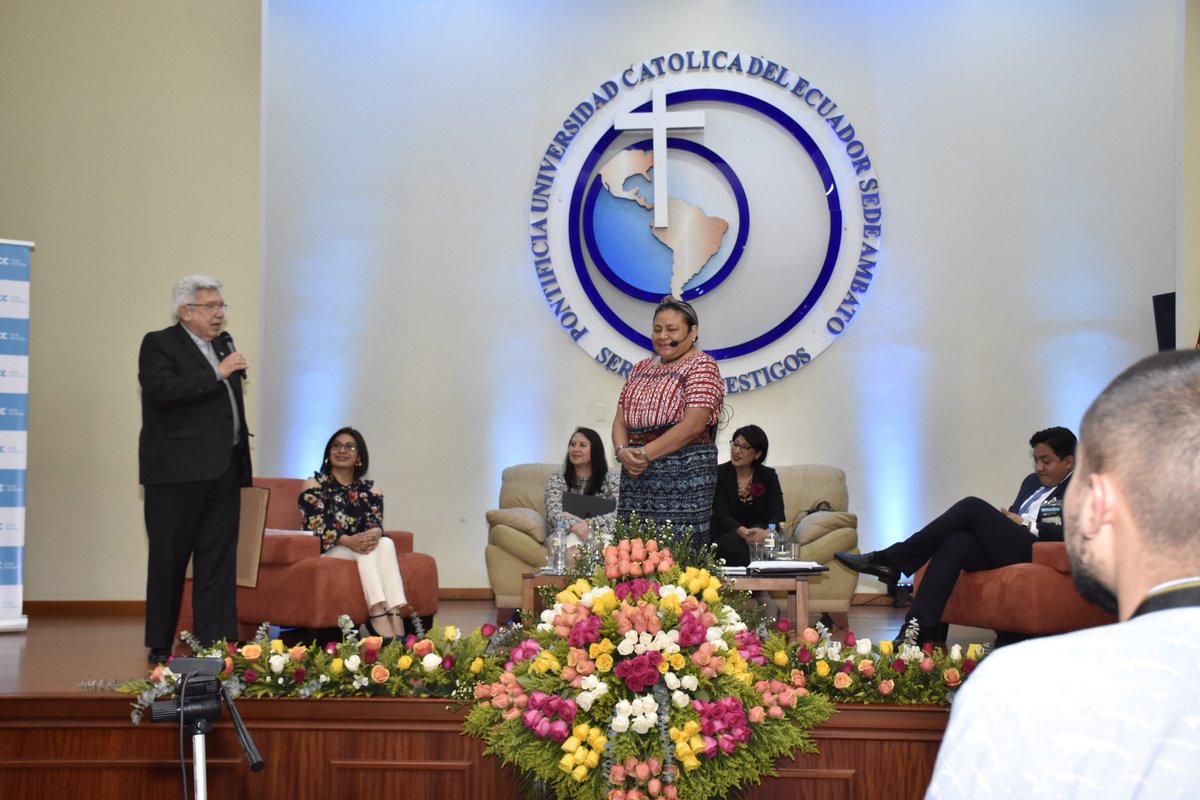 pucesedeambato's tweet photo. La PUCE Sede Ambato se complace con la presencia de la Dra. Rigoberta Menchú, Premio Nobel de la Paz, en el Tercer Congreso Internacional: Ciencia, Sociedad e Investigación Universitaria
#CSIU3 #PUCESA #DejaTuHuella #TúTambiénPuedesHacerlo #SoyDeLaCato #Ambato https://t.co/kMx48UOPEA