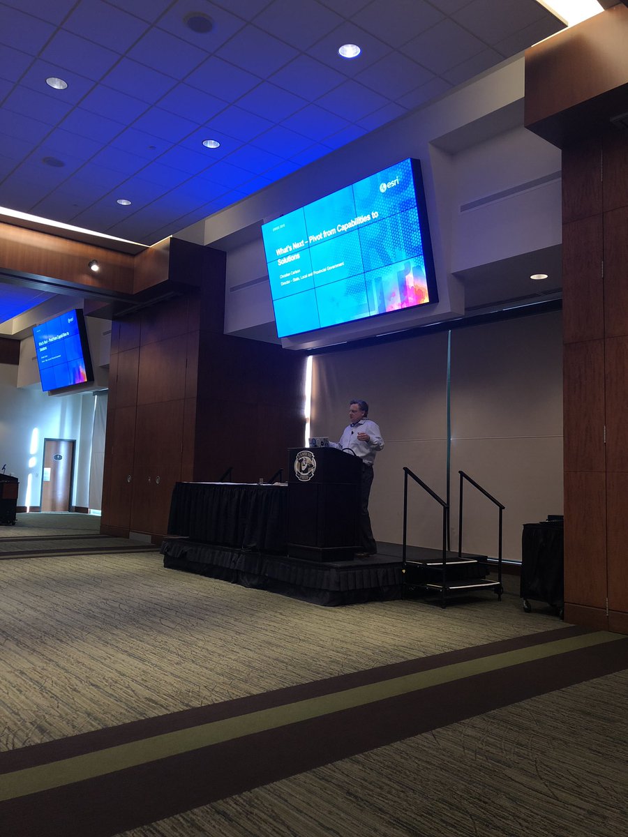 Jaraiza_Esri's tweet photo. Christian Carlson keynote at @EWUG discussing how to Pivot from Capabilities to Solutions at your organization. @CrunchSquish #Esri #EWUG2018 https://t.co/jI5E3cZ0vz