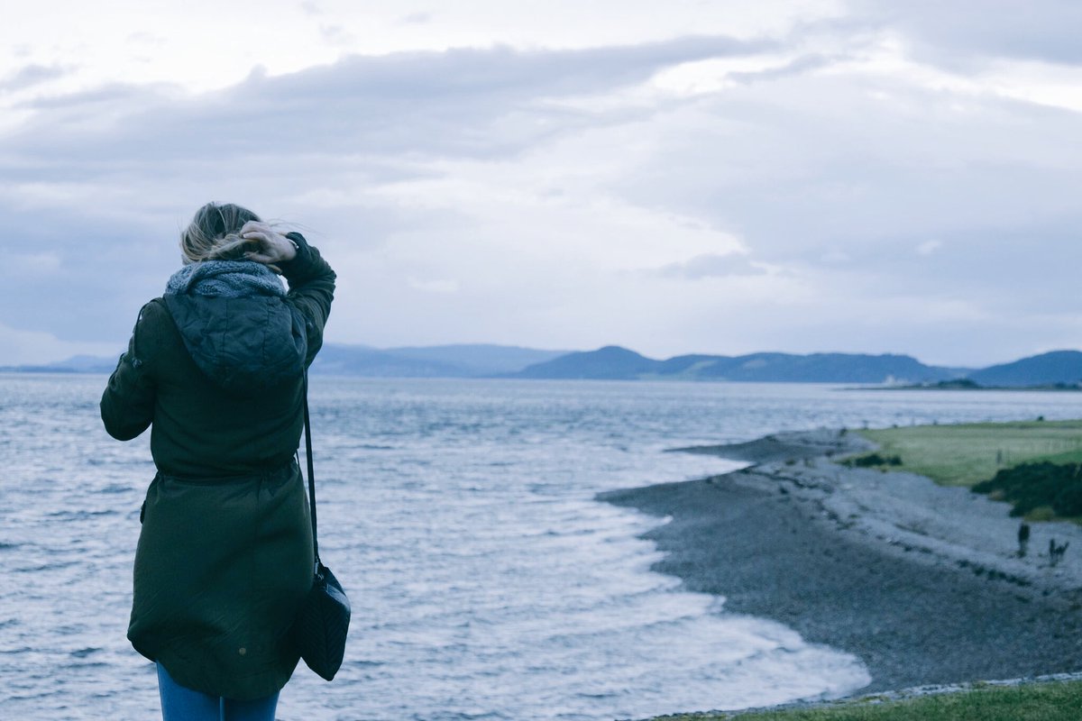 HelloToujours's tweet image. Il crepuscolo. E nient’altro. Solo il respiro della #scozia ✨ Sul mio blog il racconto di uno dei miei viaggi piu belli wp.me/p7Zh0l-iz ✨

#viaggiare #vacanza #racconti #travelblogger #blogdiviaggi #vita