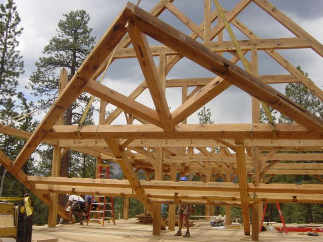 Raising a Bent; from  Wind River Timberframes #timberframe buff.ly/2xQhqGs