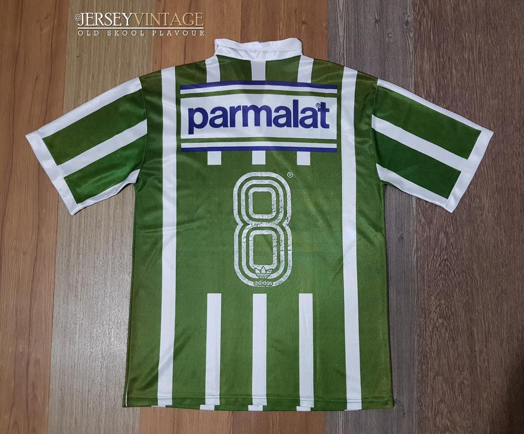 PALMEIRAS HOME 1991 
#8 JORGINHO 
SIZE L

EXCELLENT FOR THE AGE

WHATSAPP 08562080855
#jersey4sale
#classicfootballshirt
#jerseyvintage
#classicshirt