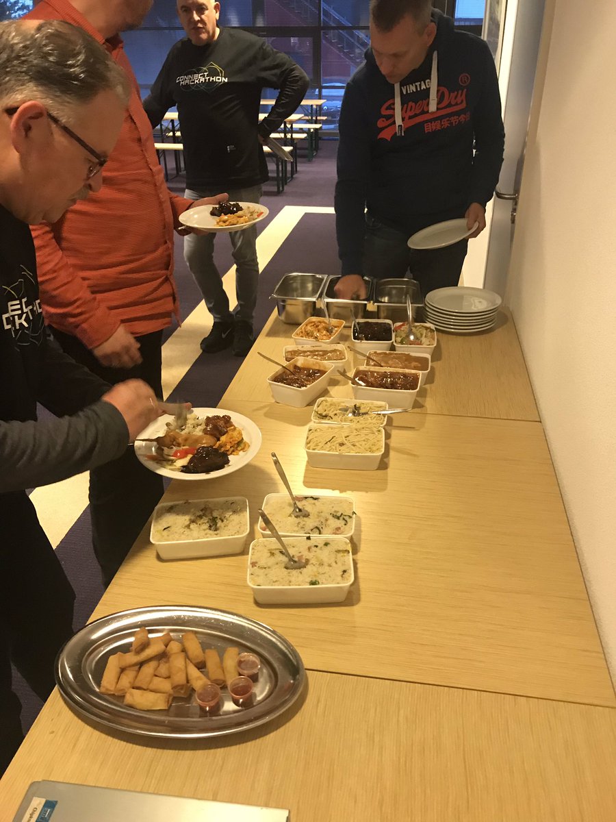 RickKruidenier's tweet photo. Chinese food for the Dutch team  👍🏼#connecthack https://t.co/6FOgjbGzar