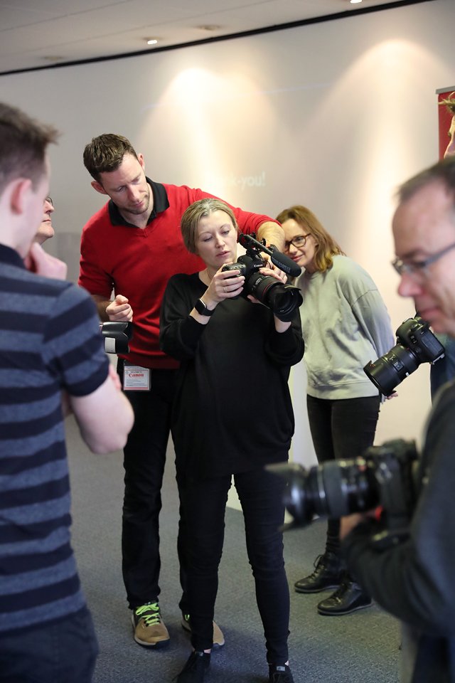 berminghamcams's tweet photo. Today, in conjunction with @CanonUKandIE we hosted a "Shooting Video With Your DSLR" training day for members of the IPPVA. This course was presented by @photopositive and was provided free of charge to the @IrishProPhoto members who attended https://t.co/Hmx55PKszV