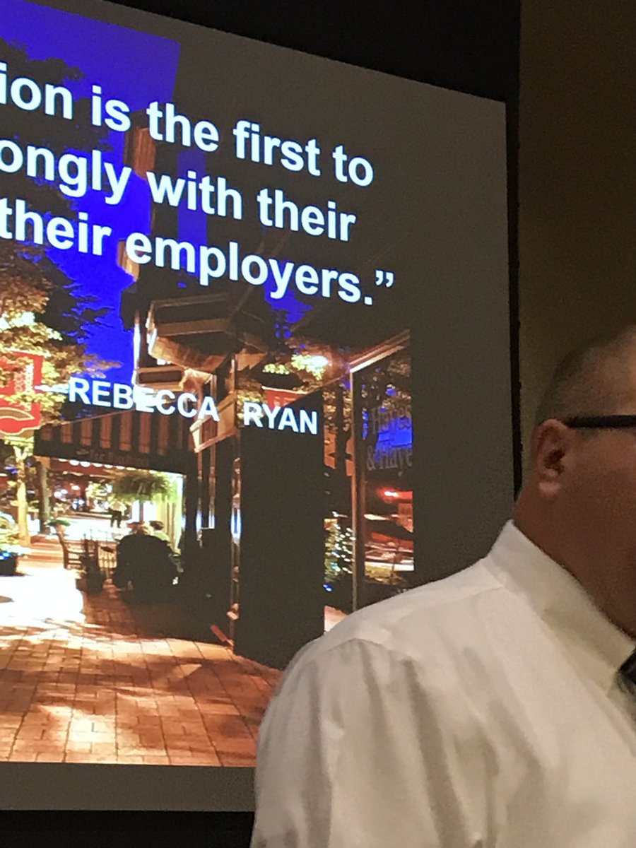 DeschaneJerry's tweet photo. Michigan States David Ivan giving a shout out to my favorite futurist, @ngcrebecca Rebecca Ryan @LeagueWIMunis #LWM2018 https://t.co/kkTrnC42D6