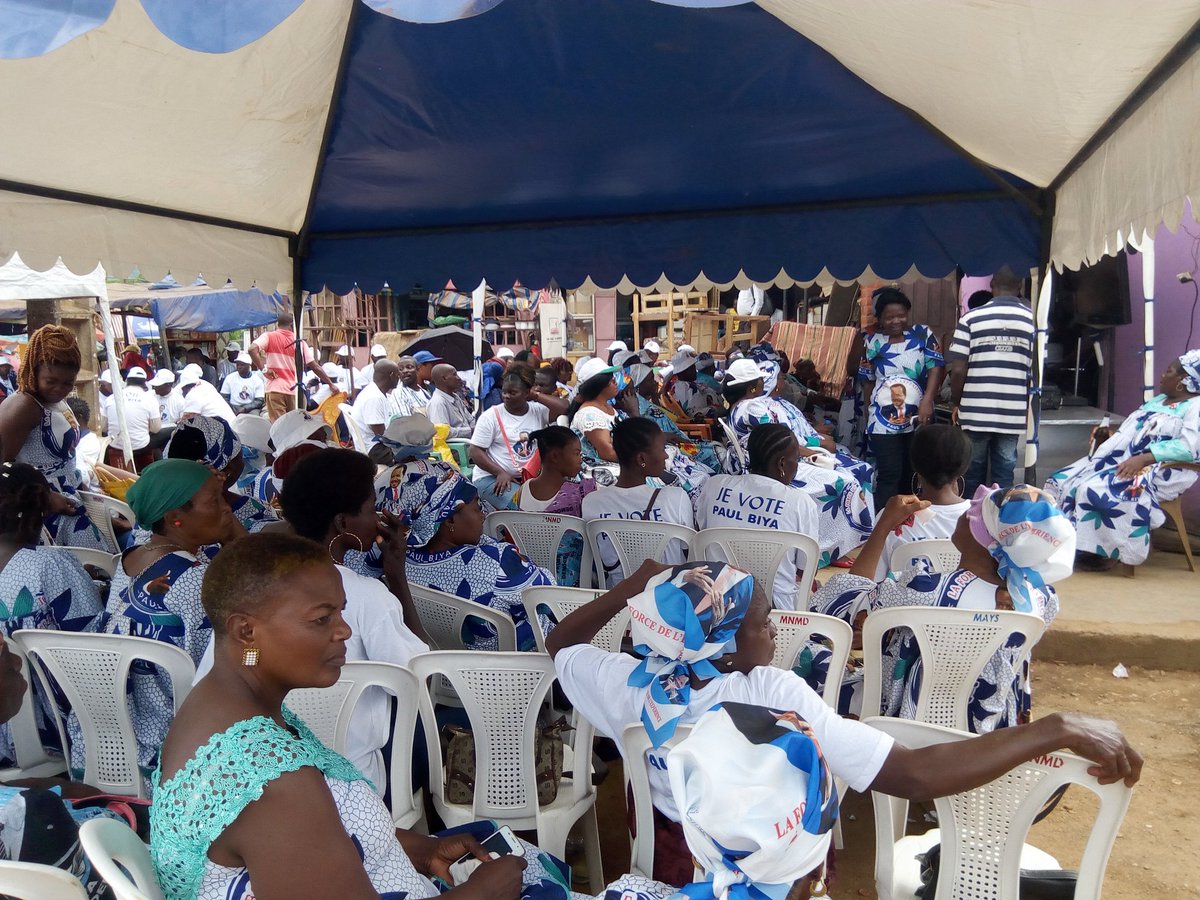 7Rdpc's tweet photo. #Célébrationdelavictoire du #CandidatPrésidentPAULBIYA dans la Commune de Yaoundé 7 les populations en osmose avec leur maire #AUGUSTINTAMBA https://t.co/C2b5H1vAjr
