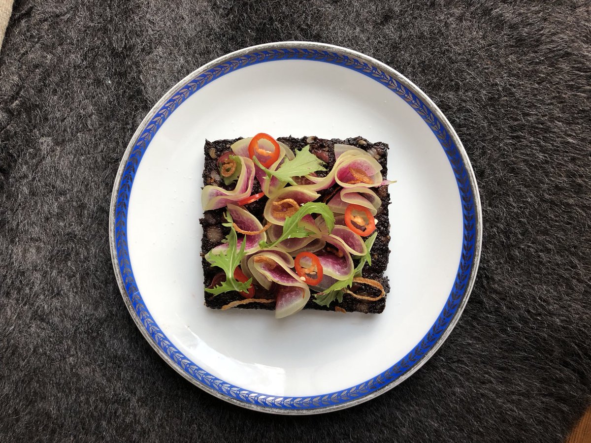 ⏱⏱⏱ tick tock- 14 more chances to eat <a href="/Boralia_To/">Boralia</a> . Black pudding, choke cherry, radish. 
#Boralia #59ossington #canadiancuisine