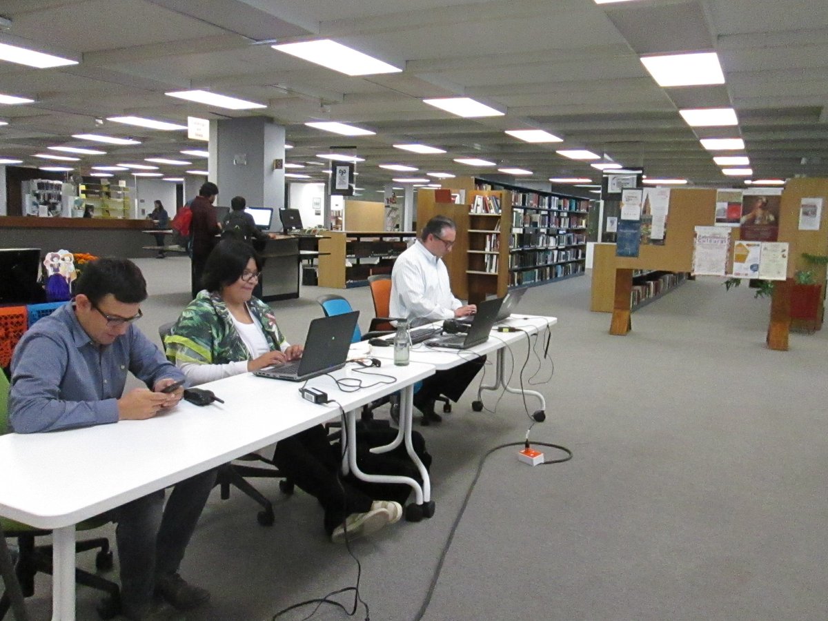 BiblioColmex's tweet photo. #EnEsteMomento

¡Ya comenzó!

De voz en voz: Lenguas indígenas de México.

Este #Editatón busca incrementar o enriquecer entradas sobre las lenguas de México en la enciclopedia libre más grande del mundo.

#BiblioColmex https://t.co/he7mXQqaYx