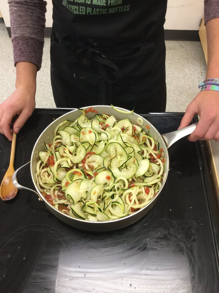 MrKaderlyBHS's tweet photo. #kidscookoff https://t.co/fSLHk7MR4L