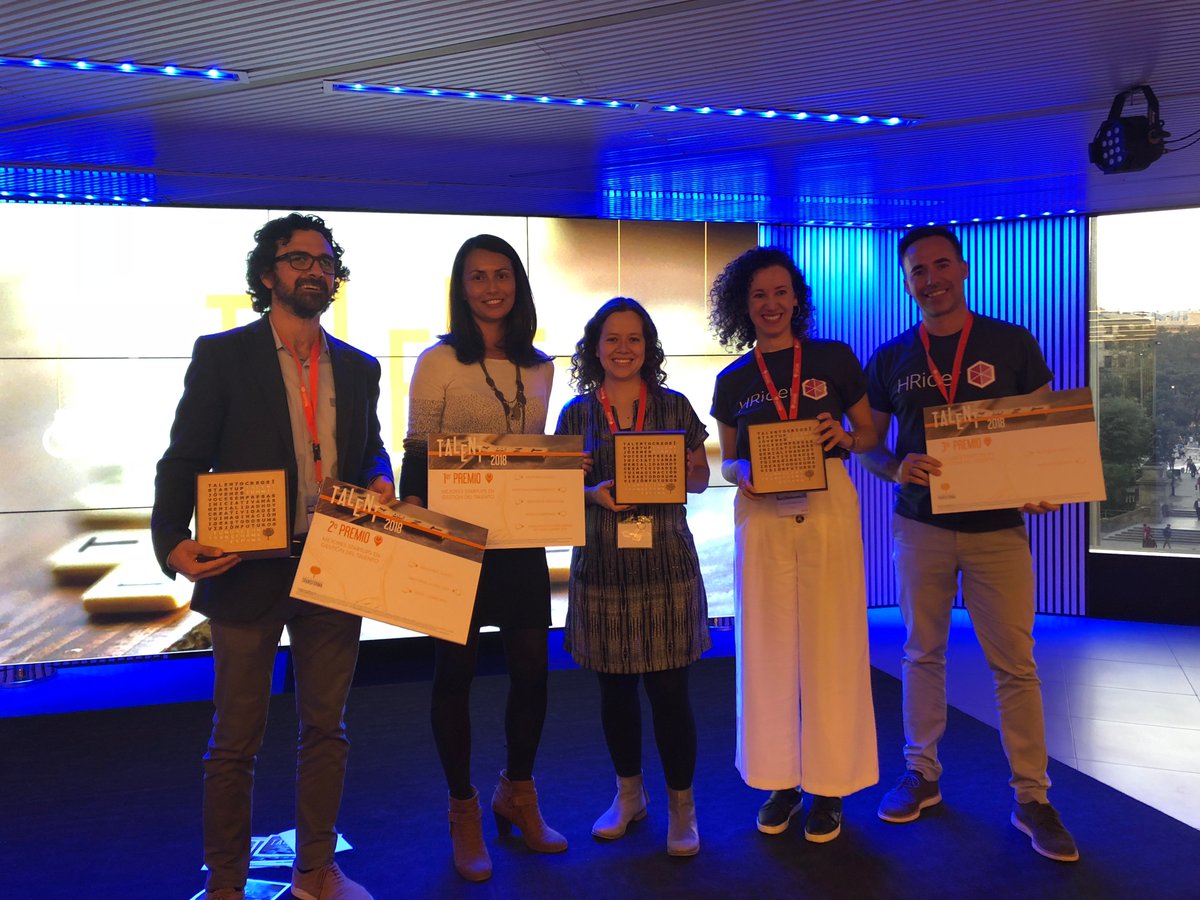 WisarTR's tweet photo. Felicidades @HRider360 @talentier por el segundo y tercer premio del #talentsummit18 Juntos liderando el camino hacia #elfuturodeltrabajo @FTransformaEsp @MovistarCentre https://t.co/l3JSqRoyD6