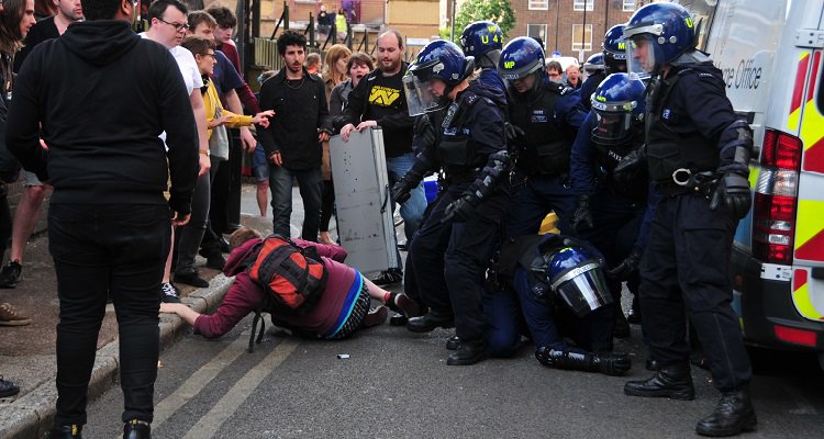 theetechnofile's tweet image. Thanks to its Crackdown on Family Plan Users, Spotify Subscriptions Grow dlvr.it/QpV4rz #Data_Research #Feature_Story