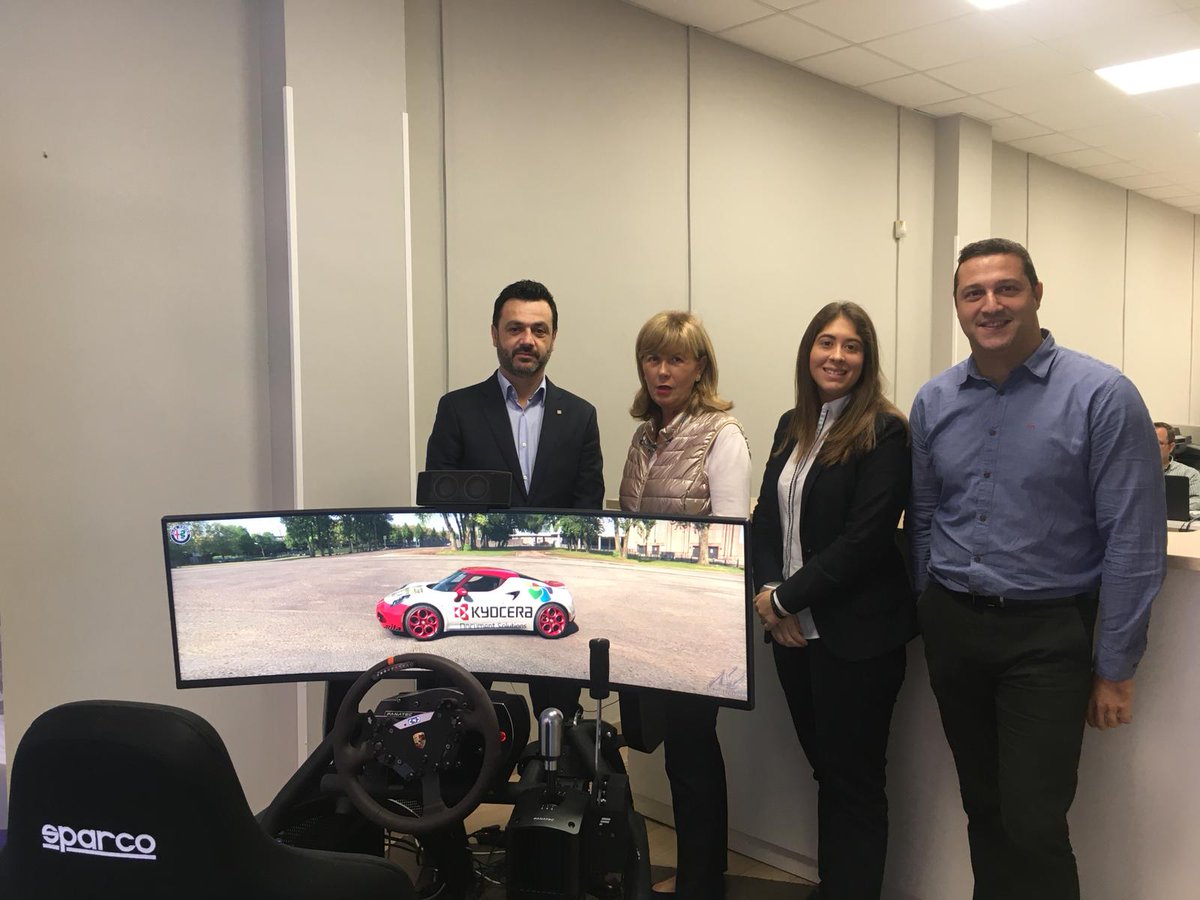 DiracTech's tweet photo. Ha estado con nosotros José Luis Alonso, CEO de @KYOCERA_DS_ES Ha sido un placer poder contar con su presencia e intercambiar impresiones 😊 #kyocera #printing #impresoras #networking #impresion #tic #informatica #telecomunicaciones #tech #simracing #racing #racers #nissan https://t.co/S1IEHkmQ3F