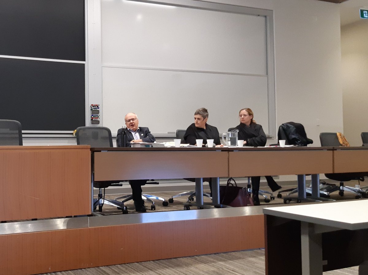 Thanks <a href="/utorontoilsa/">UofT ILSA</a>! Excellent panel <a href="/UTLaw/">UTLaw</a> today on Cindy Gladue trial &amp; appeal. Prof Roach: Interveners are extremely important where Crown can't be reasonably relied upon to represent victims' interests; hopefully #SCC will say s/thing positive on interveners' role. #Barton