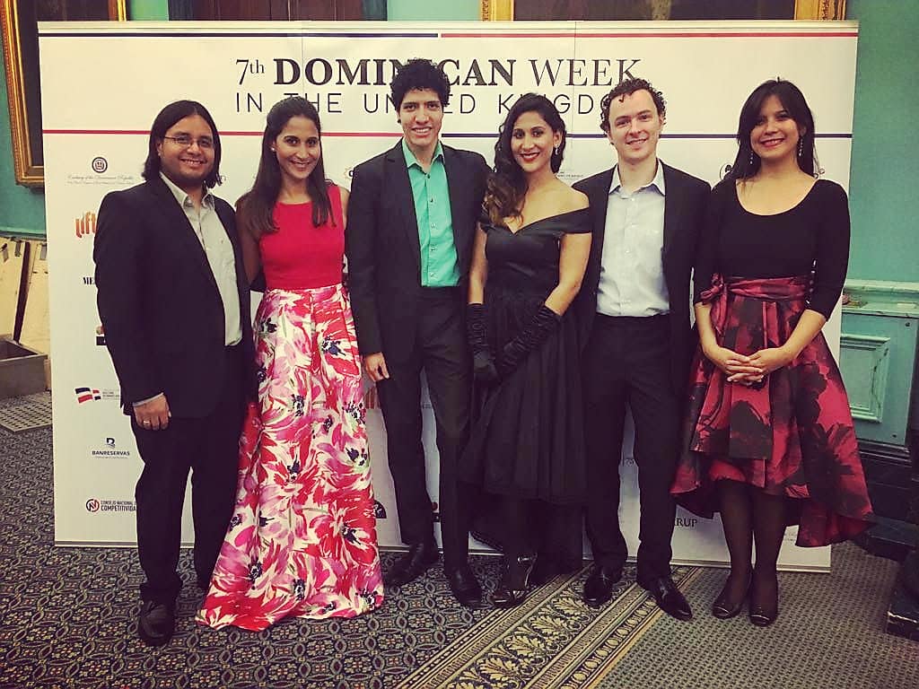 penacomasoprano's tweet photo. ¡Gracias Londres! ¡Un gran honor haber sido parte de la 7ma. semana dominicana en Londres! Thank you London!!! It was great to perform at the IOD for the 7th. Dominican week in the UK! @Spirituosi #london #souvenirlatino #album #dominicanweekinuk #guitars #flute #cello #voice https://t.co/rrxq7oohrc