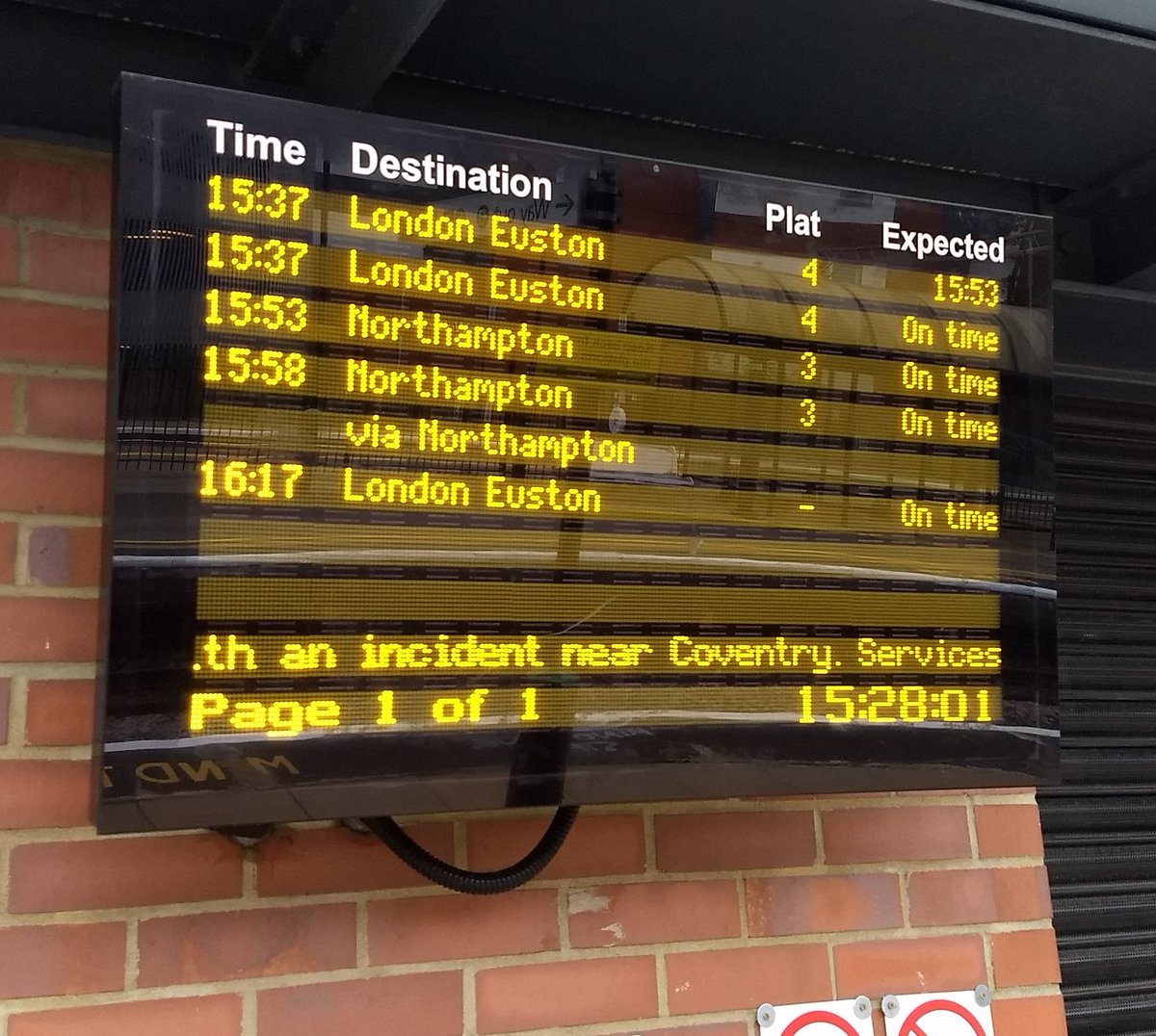 virtualsunshine's tweet image. Should I get the 15.37 or the 15.37....? #trainfun #decisions