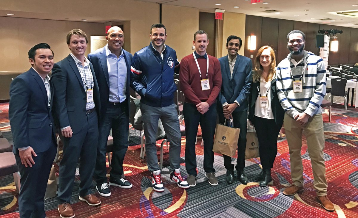 CharlieEbersol's tweet photo. #TBT to #sbjsmt last week w/ @mvp86hinesward . Thanks to #cusportspr at @Columbia for your excitement and enthusiasm. @TheAAF is bringing together fans from all over to #JoinTheAlliance https://t.co/5fIxTpUIQf