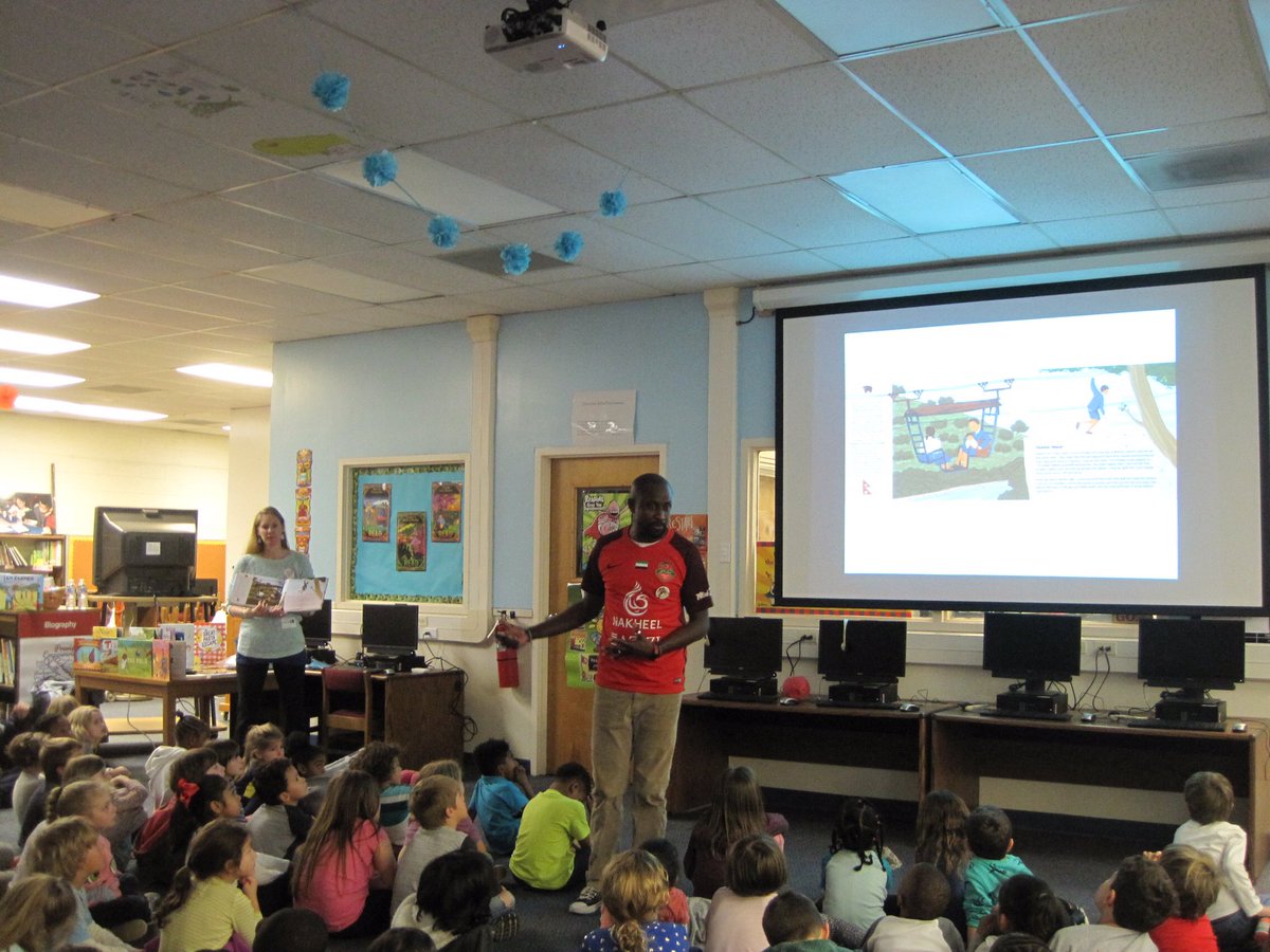 ChristinekClark's tweet photo. Thank you @GCSchoolsNC GCSchoolsNC SLMCs Robin and Charity for hosting authors Baptiste and Miranda Paul today! Also, Jackie led BOB training for day 2! #GCSLibrarymedia #Westaybusy #GCSReads #GCSInspires https://t.co/jxn8cDN1GI