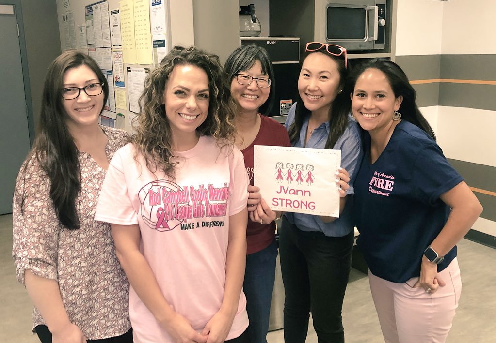 lantonha's tweet photo. Sending our love 💕 &amp; support 🙌🏻 to all affected by #breastcancer &amp; all cancer! 

Especially our @ArcadiaUnified &amp; @AFFA3440 families! 

#CancerAwareness #Youvegotthis #inspiredbyyou https://t.co/Rodc8XHgdX
