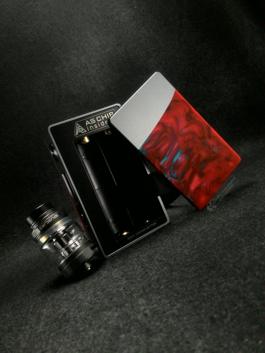 iwank_ghondronk's tweet photo. Geek Knows Better 👍 👌
Nova Kit 200w.
By ▶ @GeekvapeTech
📷 ▶ @iwank_80

#novakit #geekvape #geekvapenovakit #nova #novamod  #vaffle #originalpost #jakartavapor #vapenation #vaping #vapelife #vapekit #vapefam #vapecommunity #vapepics #vapedaily #cloudchasers #vapephotography . https://t.co/KJMX2LtM0u