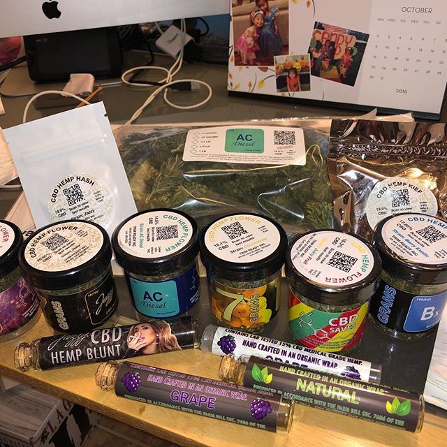 cannabackoffice's tweet photo. Thanks to @cbdhempdirect for all the good stuff. I’m excited to see what’s made with it this weekend. https://t.co/8Od8TBugWV https://t.co/NWySwD5Yqx