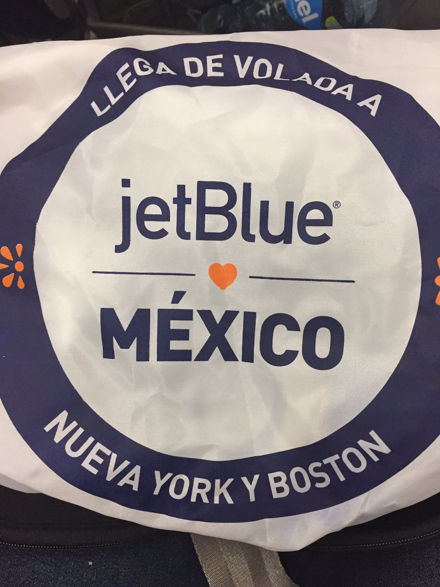lorenrmurphy's tweet photo. Thanks @JetBlue for the Goodie bag to celebrate the inaugural non-stop flight from Mexico City to Boston. #makinghistory https://t.co/Scatdnobea