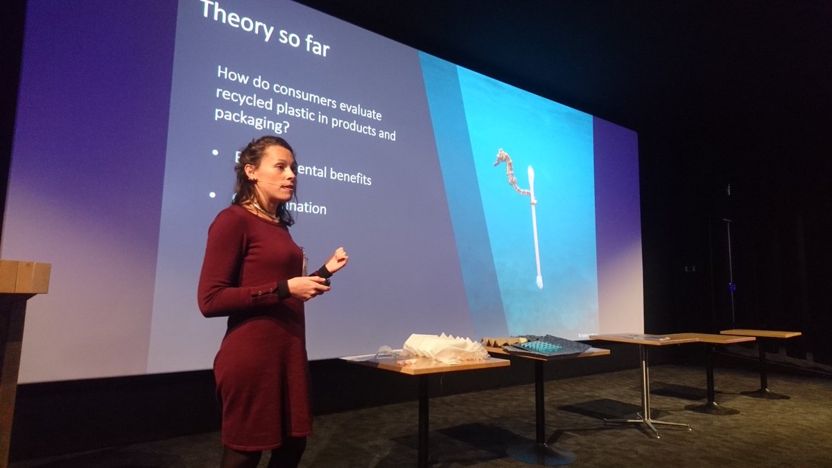 MarkLepelaar's tweet photo. Another Very interesting presentations at our added value by digital production session today #DRIVE2018 @CIRCOnl @CLICK_NL @HvAUrbanTech @HvA thank you Lisse Magnier and @idetudelft https://t.co/ea3E6mBqNL