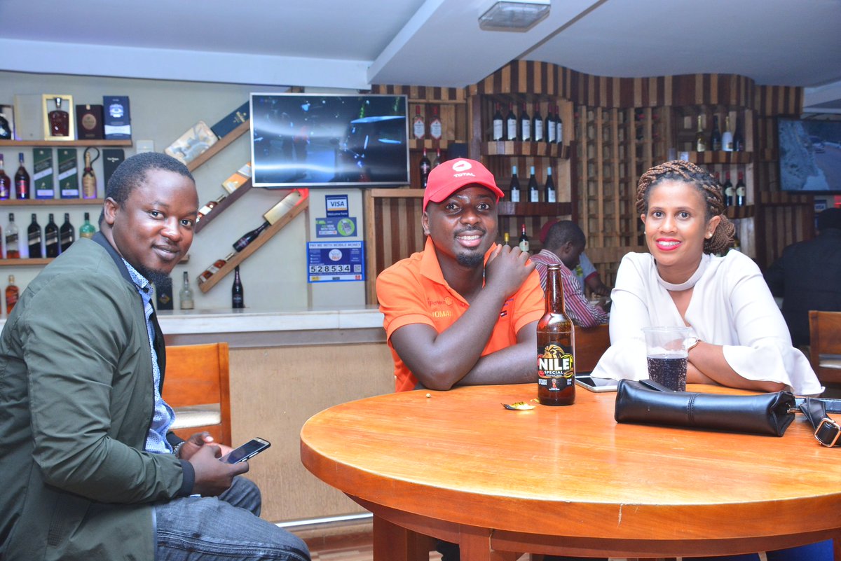 SQuizLeagueUG's tweet photo. S/O to our fans tonight.

@kigozileon1 @LonChildThaDon 

Ready for the #LastFanStanding session, great prizes await them!

#SQL18 Round 6, Season Finale, Powered by @HardwareWorld2 @DStvUganda @panoramacotages @NileSpecial @krustykrabft @NBLUganda https://t.co/a6BLXAwUO9