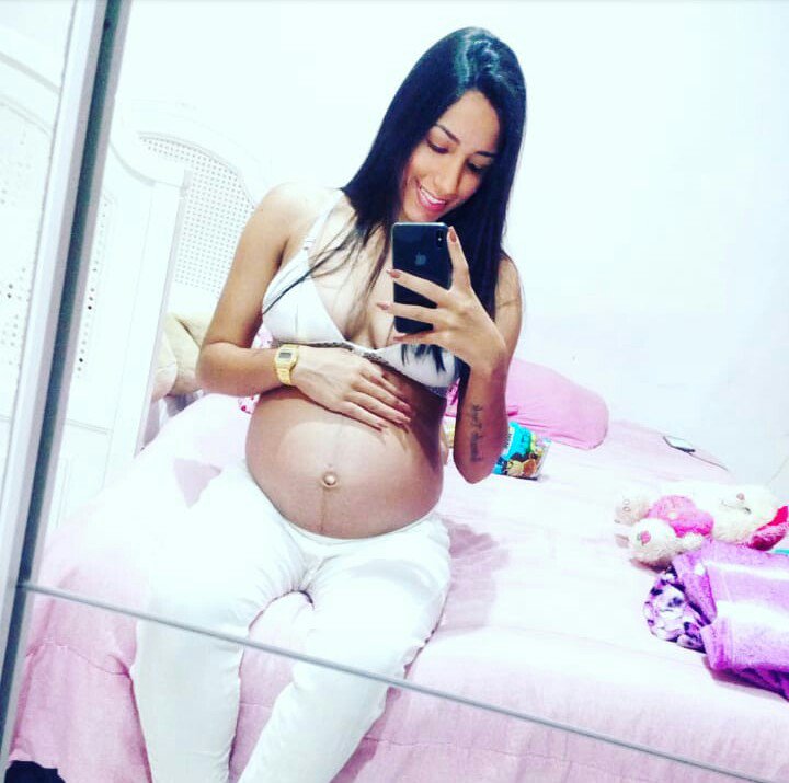 Marinho_jub's tweet photo. E quando a barriga for crescendo você ainda vai ser linda e eu nem preciso te ver 🤰🏻💝 #7M https://t.co/5gWwsmQHww