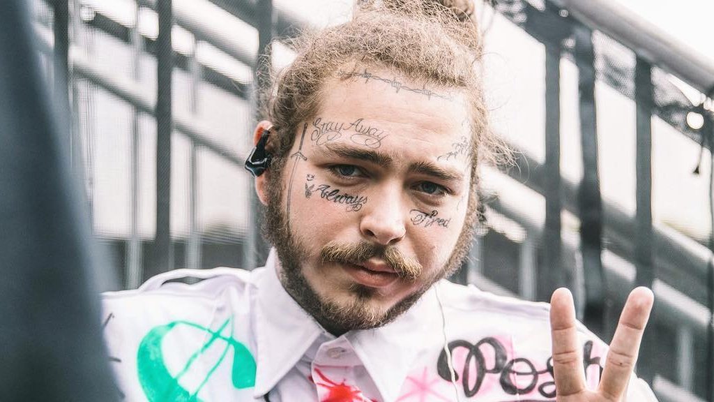 DJBooth's tweet photo. Post Malone: "There Are No Genres Anymore" → https://t.co/0E1Yx1TAXU

"If a song makes you feel nice or it makes you feel sad or if it makes you feel anything, what does it really matter what category it is?” —@PostMalone https://t.co/F1QLr0K8kH