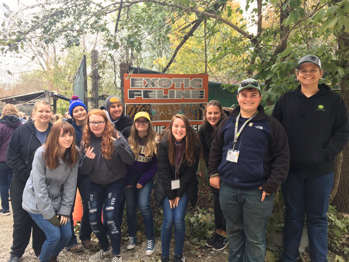 FisherFFA's tweet photo. Having a blast today! Went to Ozark Fisheries and the Exotic Feline Rescue Center. We’ll soon be at the Hypnotist Show with Dr Jim Wand! https://t.co/SIeyScQbCI