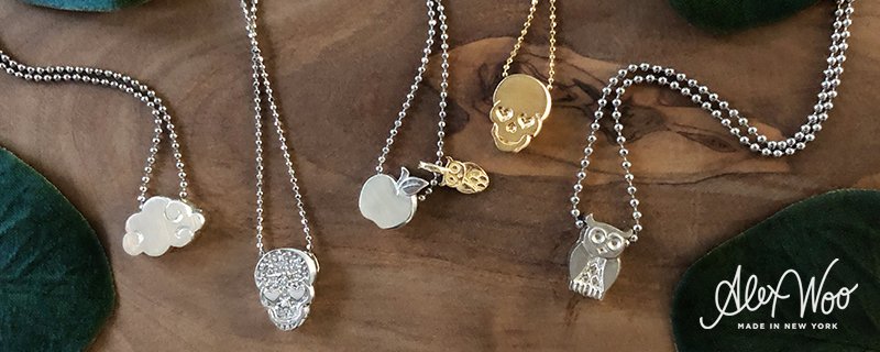 ThatsJared's tweet image. Styles to treat-not trick.
#HappyHalloween #AlexWoo