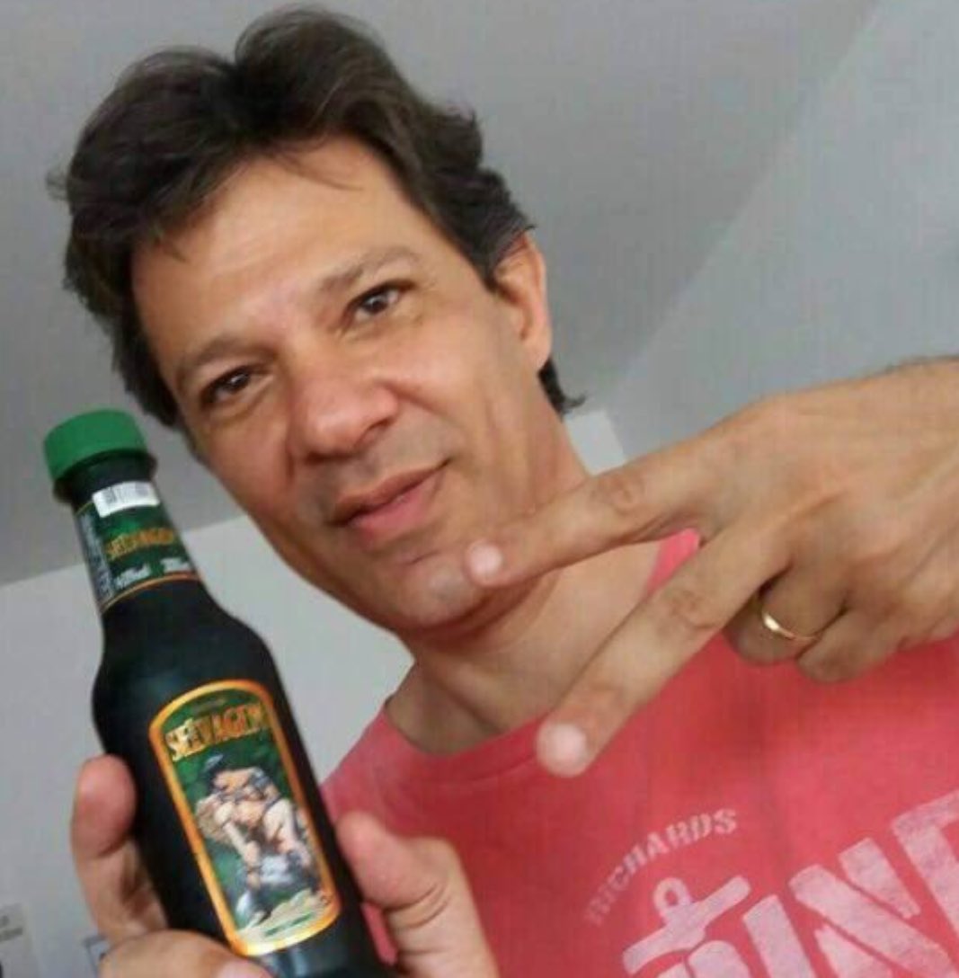 seventrying's tweet photo. fernando haddad
formado em direito pela usp
mestrado em economia
doutorado em filosofia
é professor de teoria política na usp
foi ministro
foi prefeito
fez o prouni
toca guitarra e violão
anda de bike na ciclovia que ele fez
vai trabalhar de busão
curte umas birinights https://t.co/38WsdftwZH