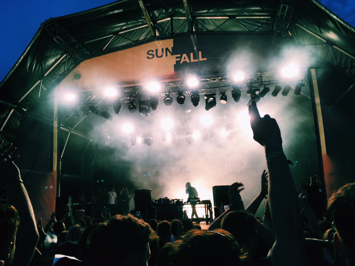 Bespoke #seating and #staging solutions suitable for any event! - mediastructures.co.uk/seating-and-st…