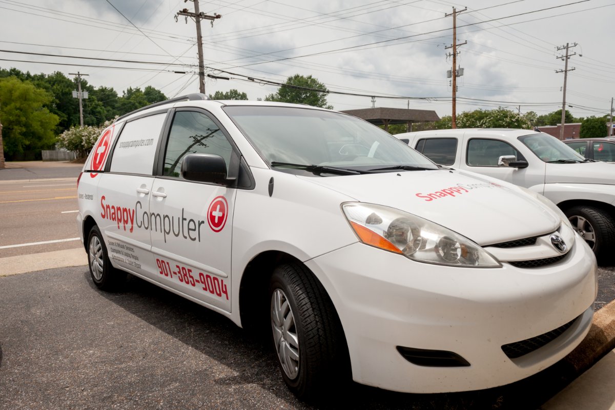 snappycomputer's tweet image. Let us come to you when your computer is blue!