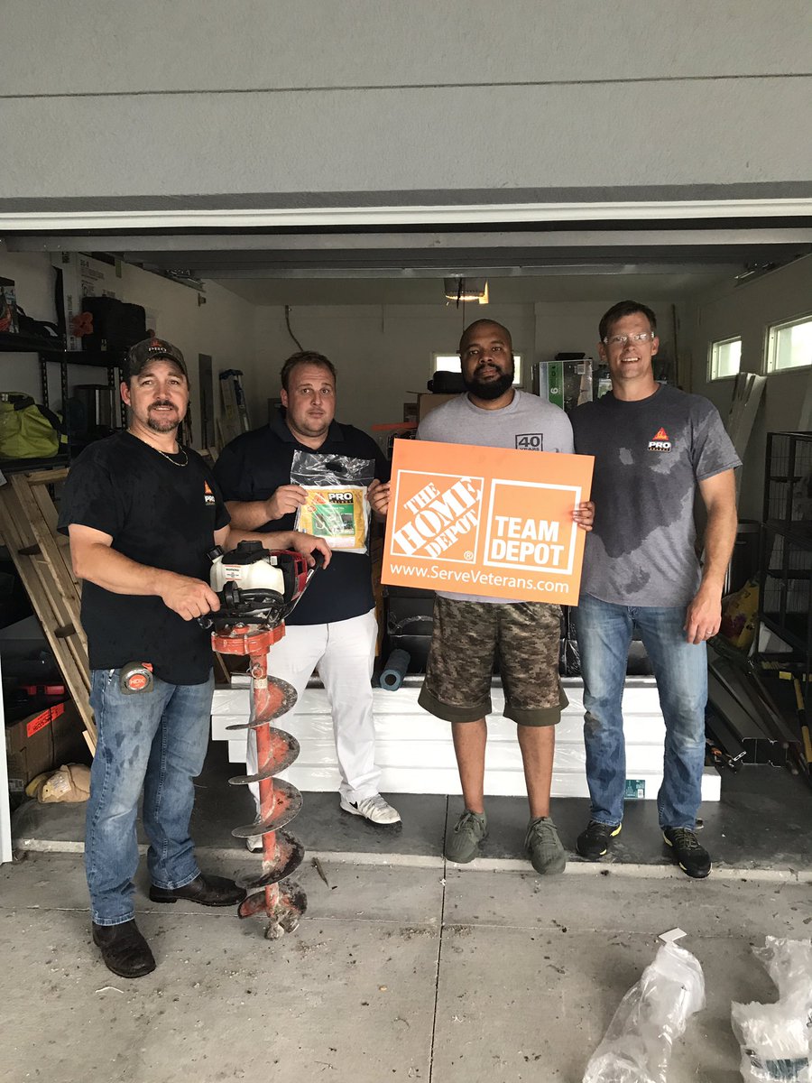 mthomassmith33's tweet photo. .@Sika_USA kicking off the Orlando Florida Team Depot Project Day 1 with @RyanW_822 @LEagan76 @thehomedepot #ServingThoseWhoServedUs #Choosetoserve #FencePostFix #Veterans. https://t.co/foDgmxC9fU