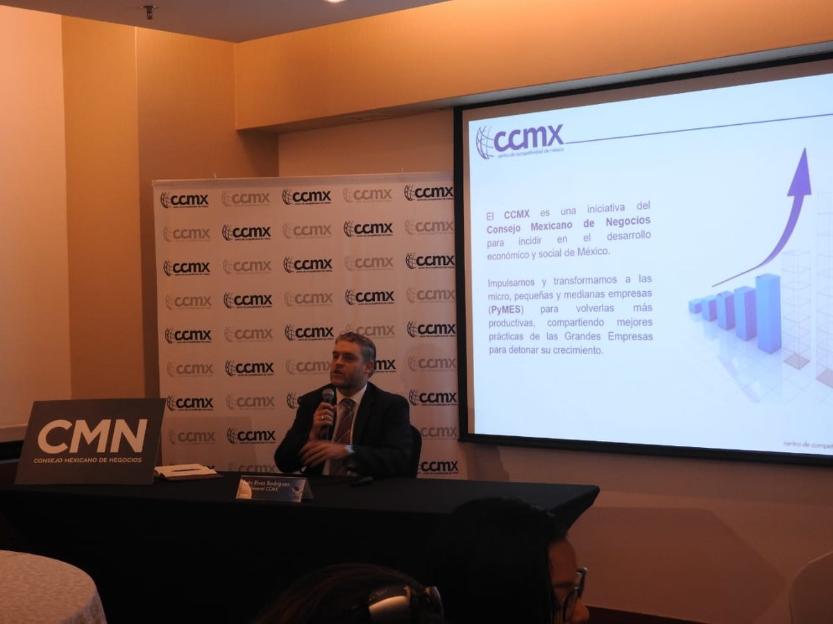 soyccmx's tweet photo. Centro de Competitividad de México
Revive lo que se vivió en nuestra rueda de prensa 
"Resultados y retos de las Pyme" (24/10/18)
#pymesqueimpulsanaméxico https://t.co/8beHVbQpN2