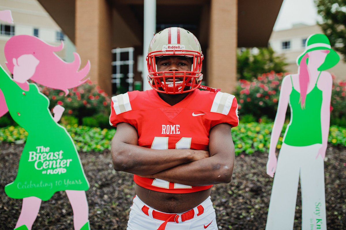 RomeCitySchools's tweet photo. Game on, Cancer...GAME ON!!!
Come out and show your support for the Wolves on October 26 at Barron Stadium...and don't forget it is a Pink Out game!!! Wear pink and help us raise awareness for breast cancer! The Wolves are tough and so are those who are tackling cancer! https://t.co/Q6Gm01QLGY