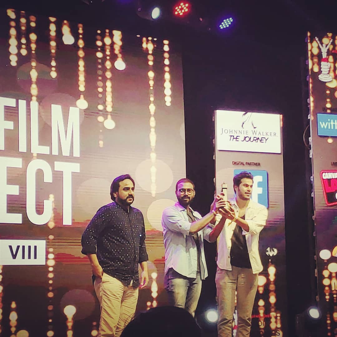 SAYANDIP_SIKDER's tweet photo. "SVEEKAAR" won the first position in the category with the title "PLATINUM FILM OF THE YEAR 2018" out of 1700 participations and 36000 filmmakers from more than 11 countries around the world - ASIA'S LARGEST CONTENT CREATION FESTIVAL. INDIA FILM PROJECT VIII
#ifp8
#babysteps https://t.co/cKRWGDk3sU