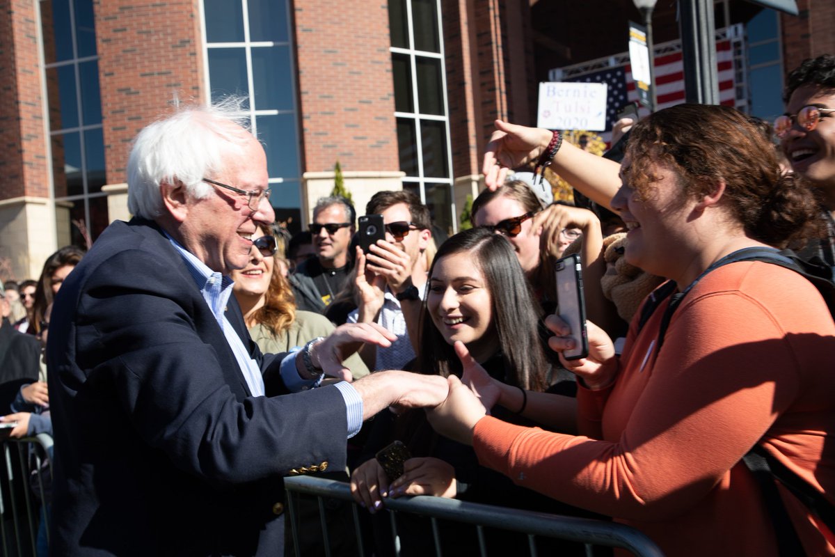 BernieSanders's tweet photo. Thank you Reno for turning out to support @RosenforNevada. Let's do everything we can these next 12 days in Nevada and nationwide to send her to the Senate! https://t.co/uRRRFF2GTO