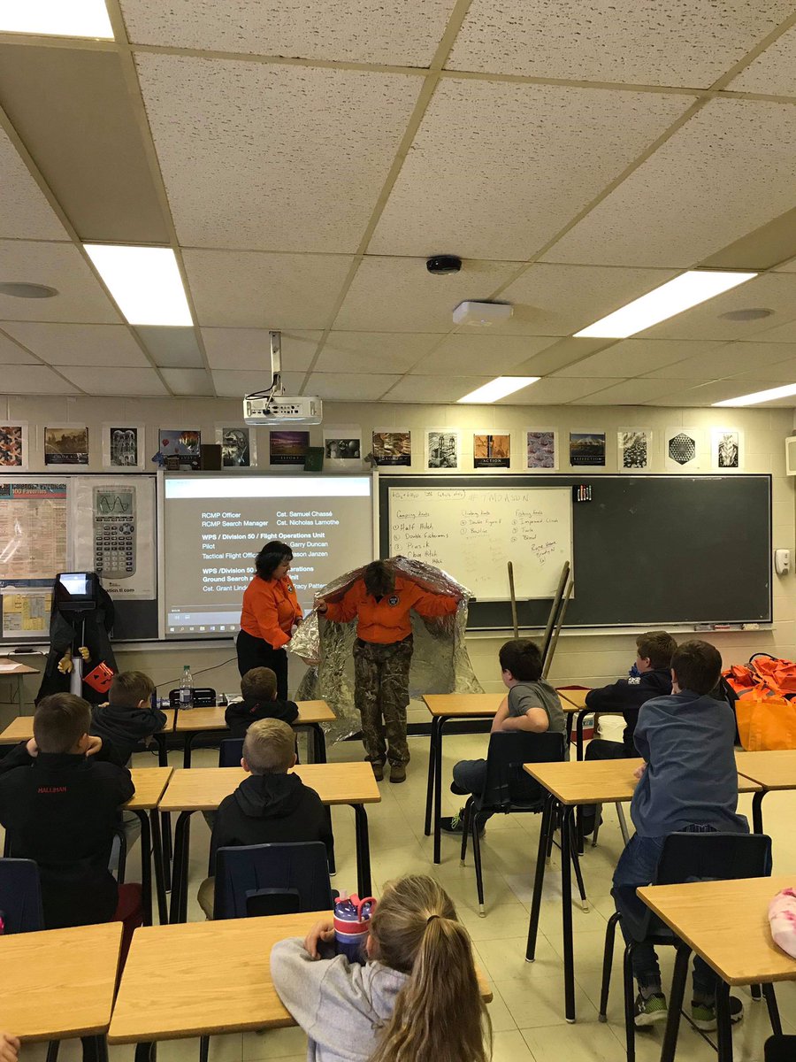 BHSOutdoors's tweet photo. Many thanks to the volunteers at Miramichi Ground Search and Rescue for giving their HugATree presentation to grades 3 &amp; 4 along with wilderness survival lesson to @BvilleTalon OP 110 students... shoutout to all the volunteers @959sunfm @993TheRiver https://t.co/eowTTuqcla