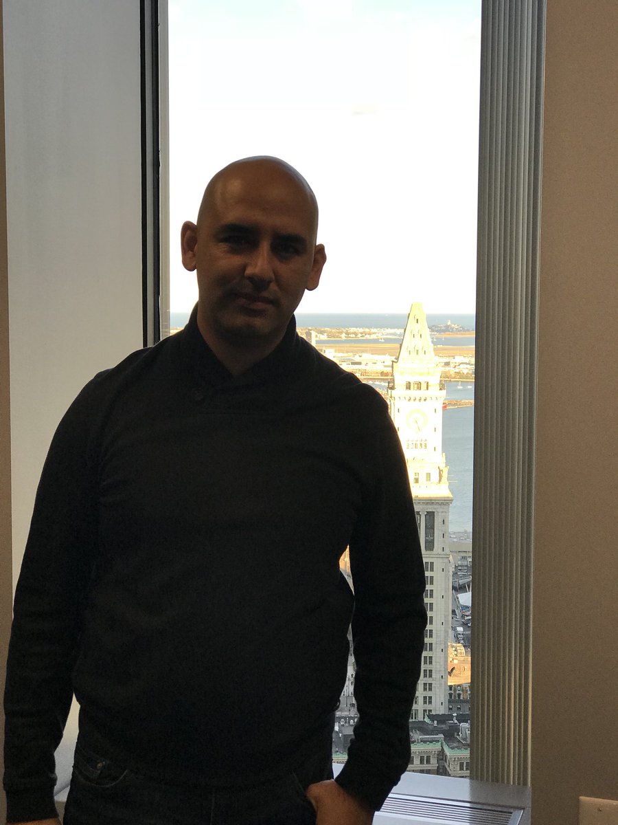 Catching up with @jaimemrt10 and getting the full Schola update in the new EduLab Capital offices.  #turningthecorner #scholasolutions