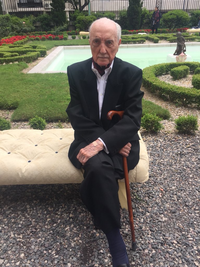 LU9 en la presentación del Festival de Cine de Mar del Plata, en el Museo de Arte decorativo.