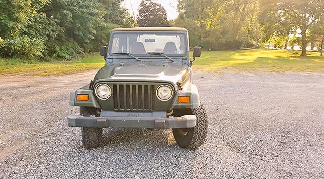 AsIsRepurposed's tweet image. Imagine driving this on a sunny fall day 😍😍😍😍 #JeepMafia #dreamcar #vehicles #JeepElite #oneday #JeepNoSPFW #jeep #jeep #jeepgirl #Lebanon #Pennsylvania m.facebook.com/marketplace/it…