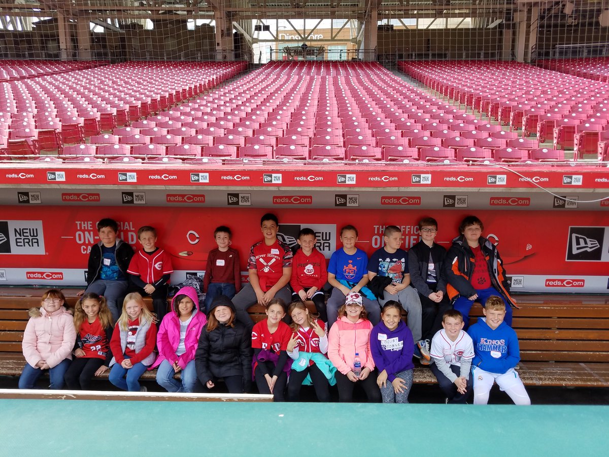 kassraines's tweet photo. LCE 4th grade had a great time visiting Great American Ballpark and the Reds Hall of Fame Museum today. We learned so much about managing and financing a major league team, Reds history, and Cincinnati history! @Reds #WeAreNR #MyOhioClassroom https://t.co/sIdSaiVt0a