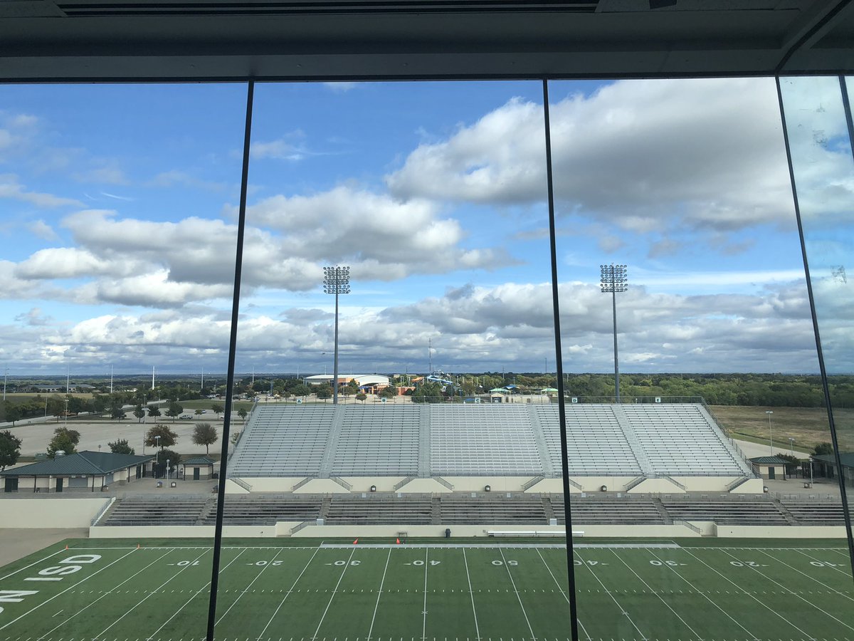 Great Thursday night for a live sports production Guyer vs Eaton @ CH Collins  #extramile Thursday.