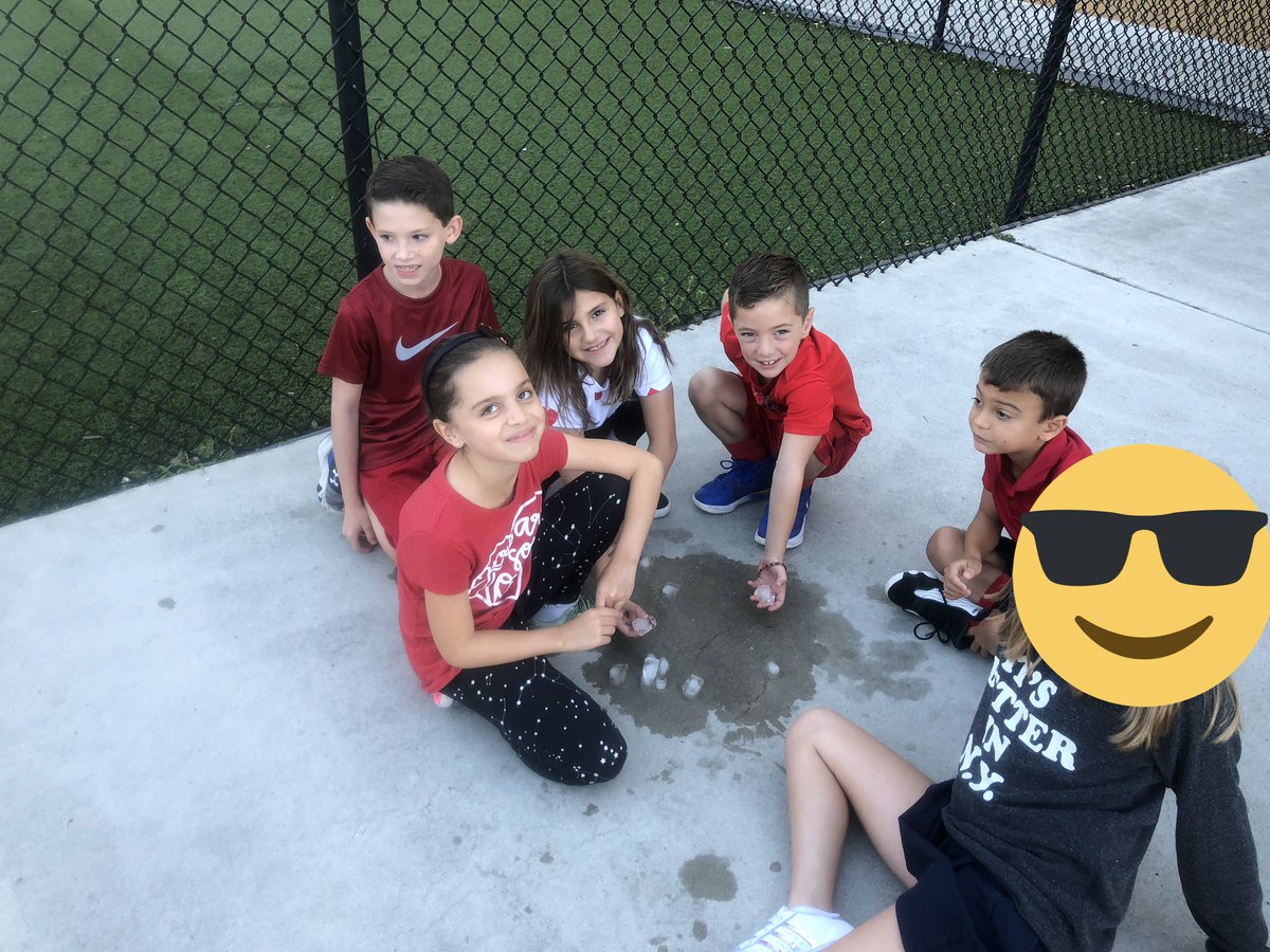 MrsReeceSPE's tweet photo. “What’s the matter?”Building ice cube towers today to see what happens when trying to build with something that is going from a solid to a liquid... @SunsetPalmsElem @Principal_SPES  #stemscopes #science #secondgradefun https://t.co/UkScHvAdKX