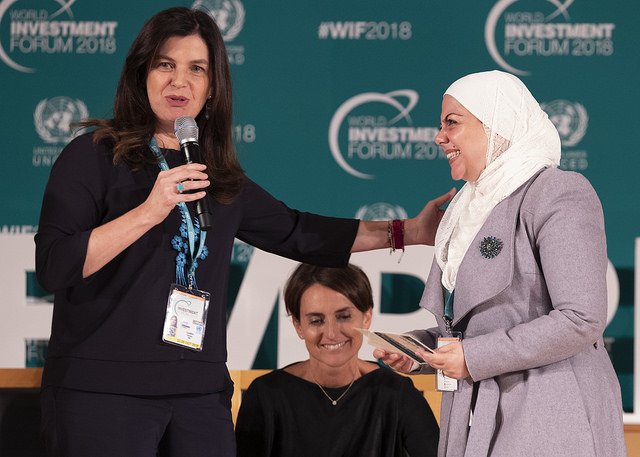 nancydelasa's tweet photo. Lama Sha'sha Abu Dahab de #Jordan, ganadora del Premio de Plata #Empretec Women in Business. Premiada por su perseverancia y enfoque en robótica y educación digital para niños, especialmente niñas. #WIF2018 https://t.co/09Xz8QmCsf